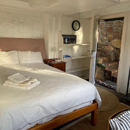 Independent Quaint Flat, Close To Beach كيب تاون المظهر الخارجي الصورة