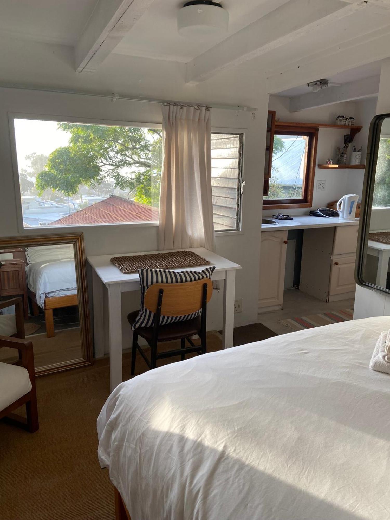 Independent Quaint Flat, Close To Beach كيب تاون المظهر الخارجي الصورة